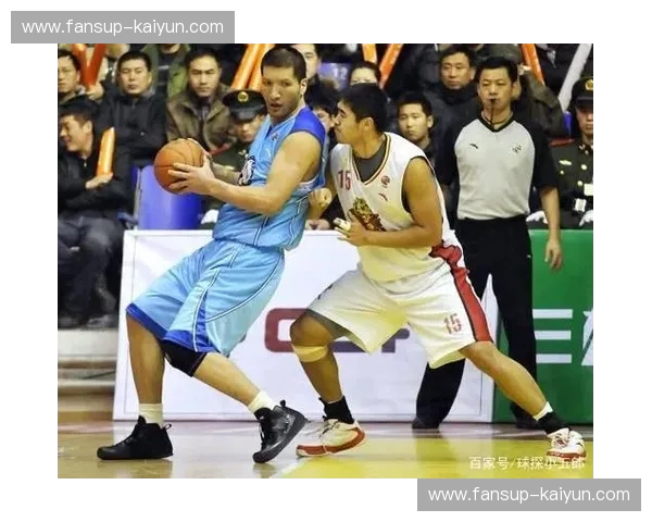 巅峰对决：巴特尔与穆斯，谁才是真正的草原雄鹰？